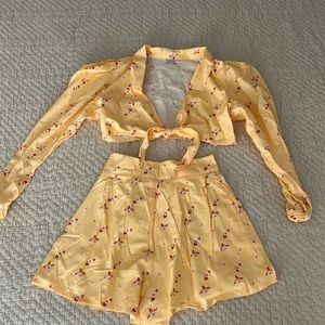 WeWoreWhat Tie Front Crop Short Set